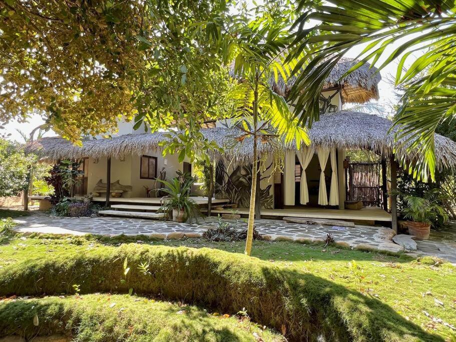 Casa Kuul, Elegant Fusion Of House And Garden. Villa Puerto Escondido  Bagian luar foto
